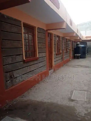 6bdrm Apartment in Kisii Estate for sale