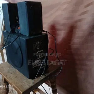 Hello I Am Selling a Woofer at Kaptagat.