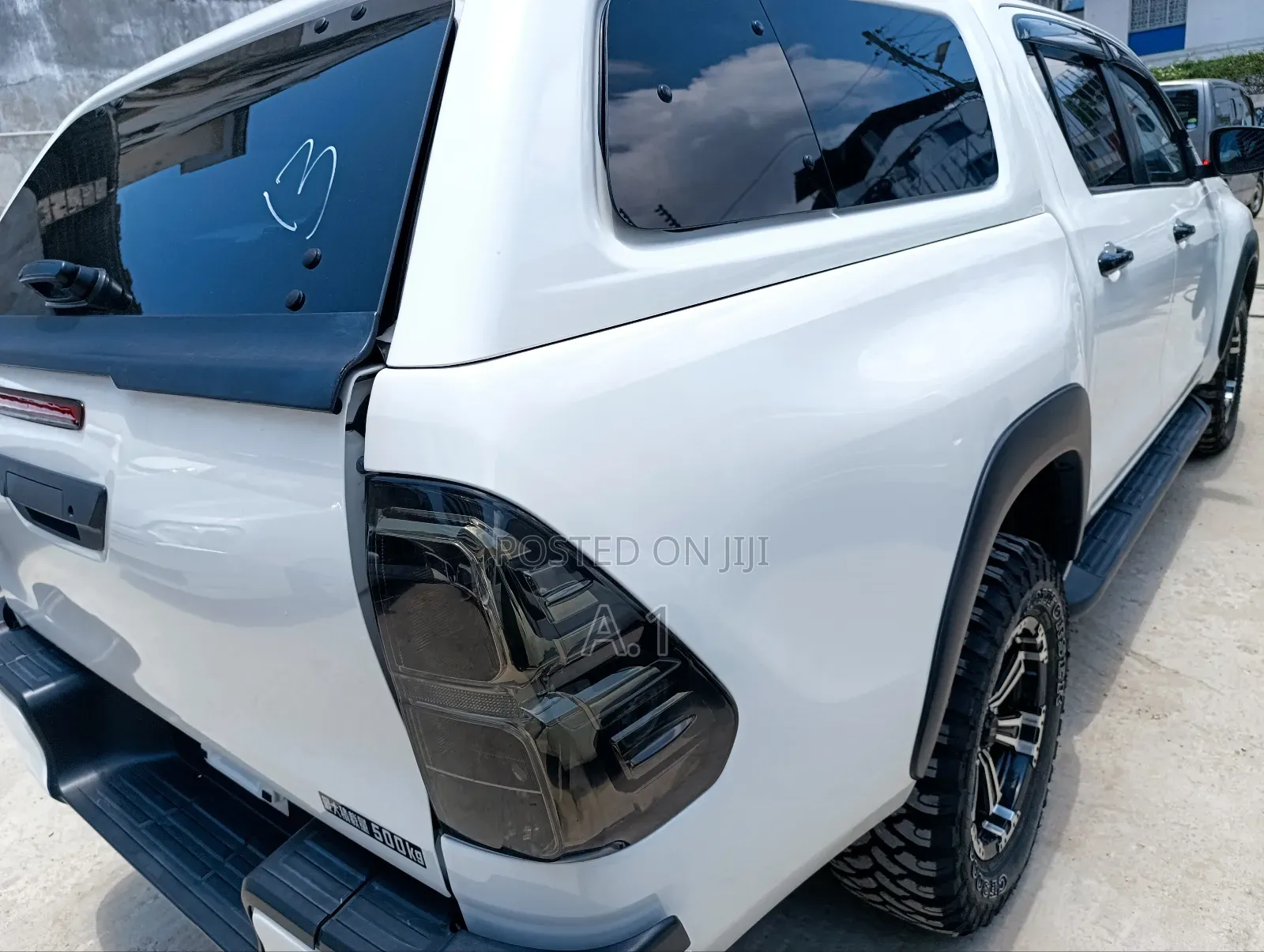 Toyota Hilux Revo Double Cab Deisel 2.4 RWD 2019 White