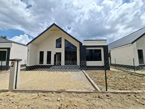 3bdrm Bungalow in Kitengela Off for sale
