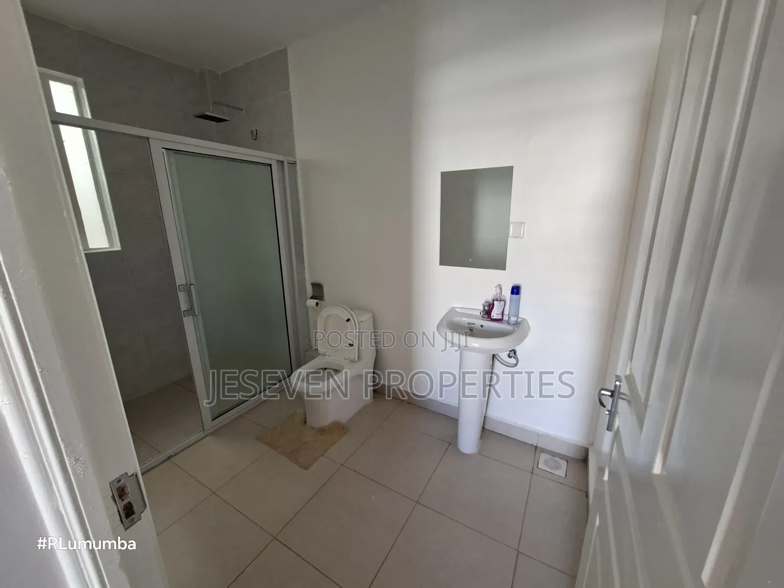 4bdrm Mansion in Kitengela Off for rent