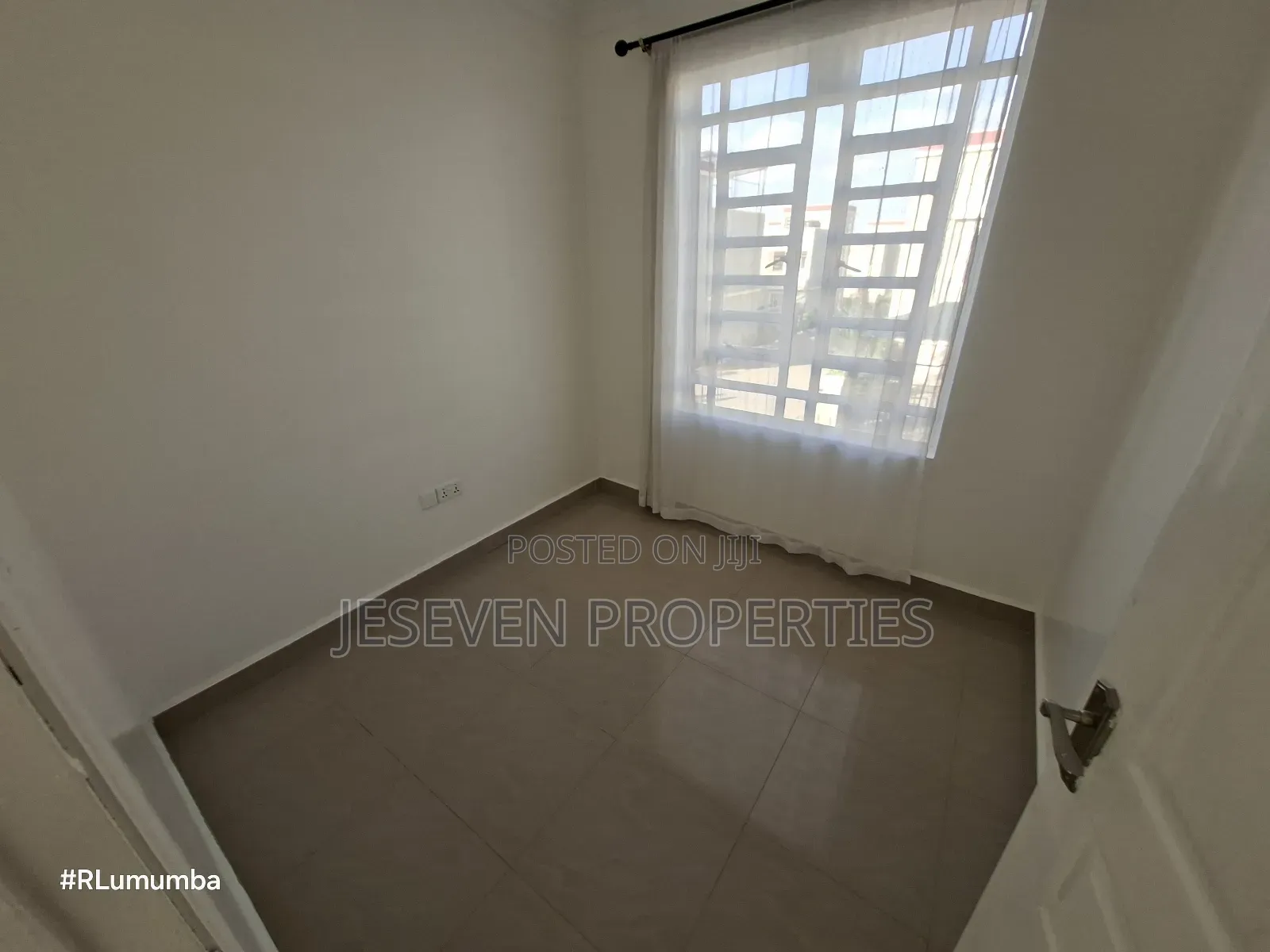 4bdrm Mansion in Kitengela Off for rent