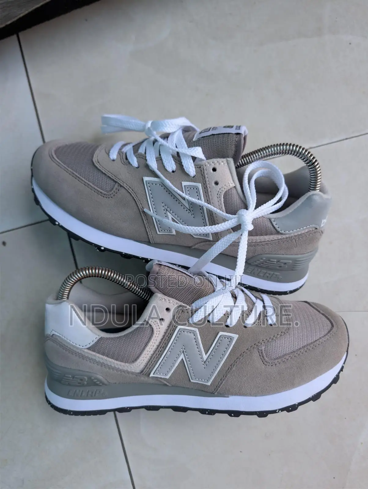 New Balance 574