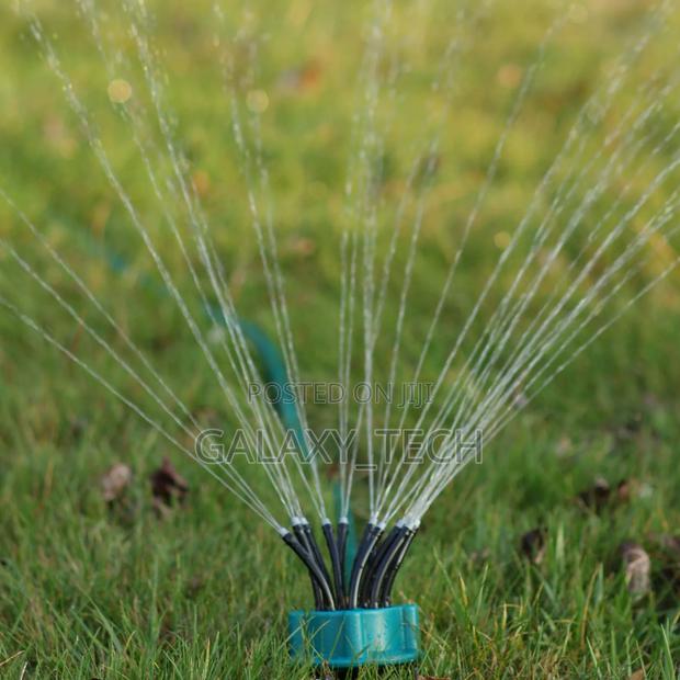 Garden Sprinkler Watering 360° - main view