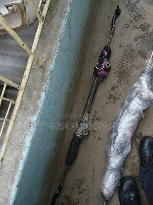Toyota Belta Steering Rack