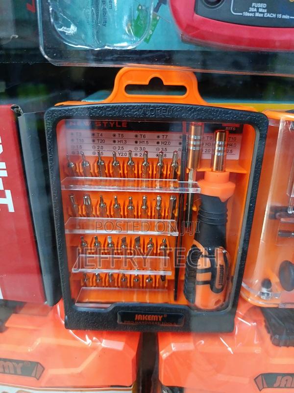 Jakemy Jm-8101 33-in-1 Precision Screwdriver Tool Kit Designed for Rep - thumbnail 2