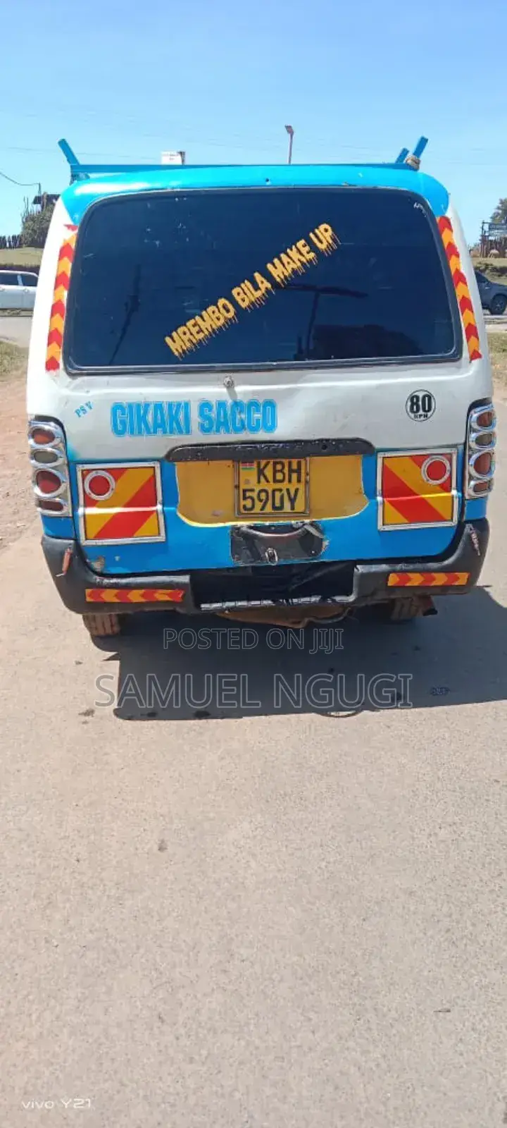 Toyota HiAce 2001 White