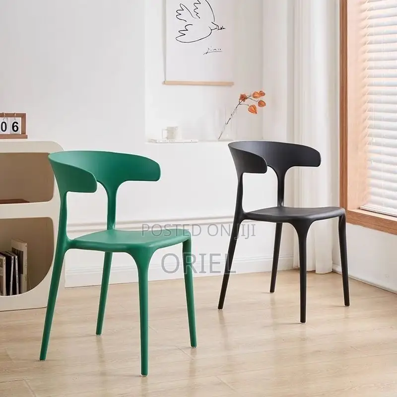 Home Chairs : Heavy-Duty Stackable Plastic Utility Chair