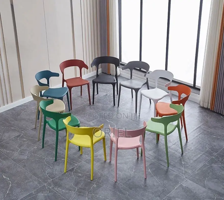Home Chairs : Heavy-Duty Stackable Plastic Utility Chair