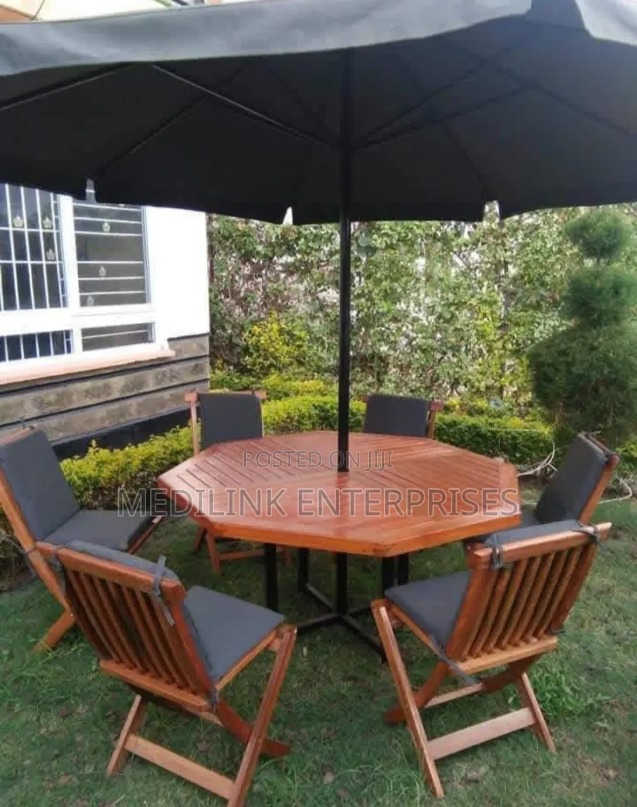 Pogo Classic Outdoor Six Seater Foldable Umbrella Shades