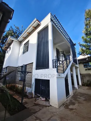 2bdrm Duplex in Karen C for rent