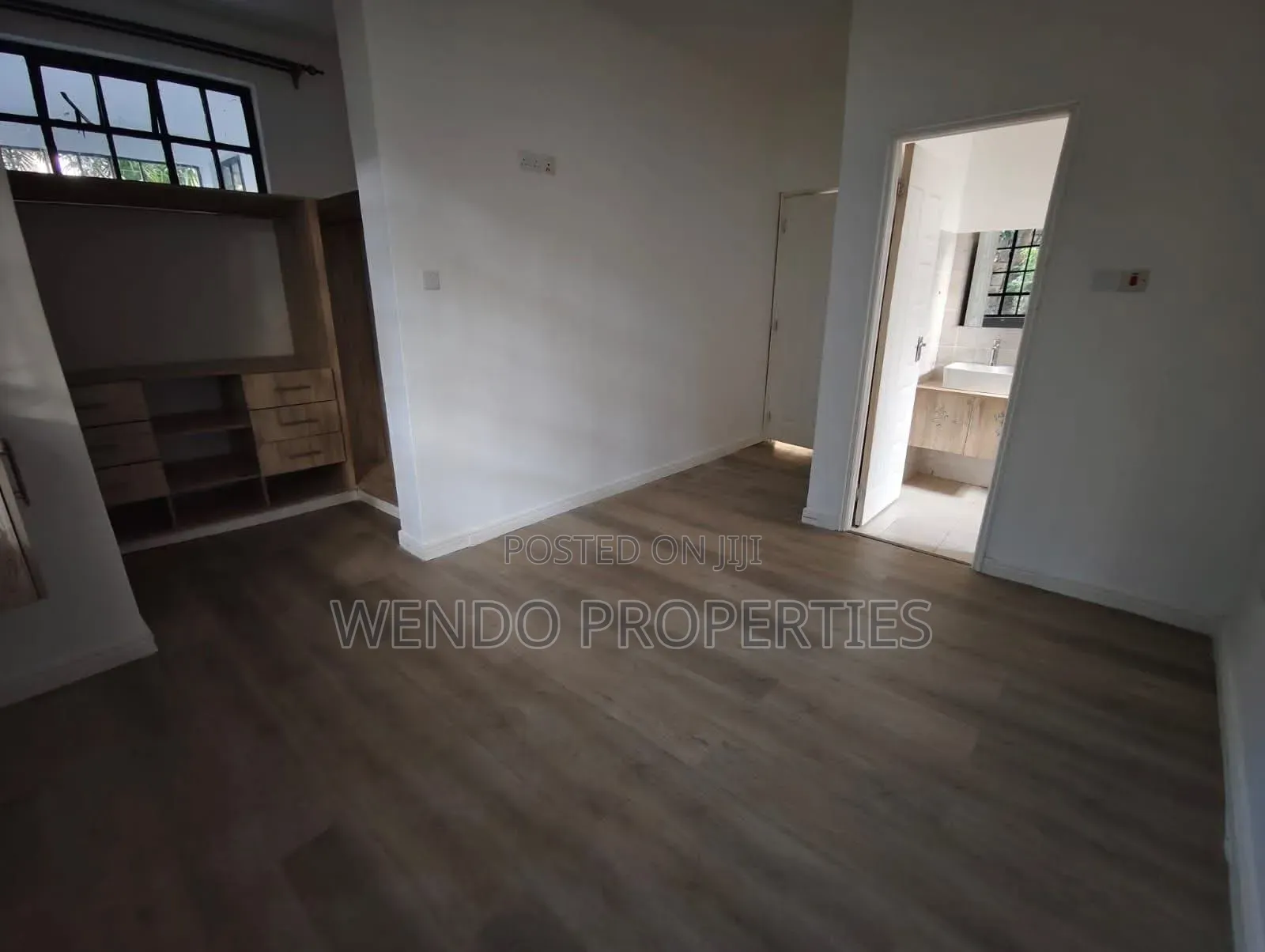 2bdrm Duplex in Karen C for rent