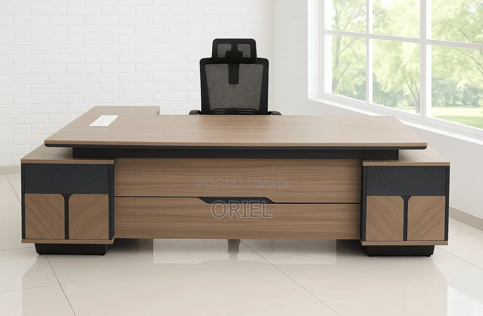Executive Desks : Modern L-Shaped Corporate Office Desk