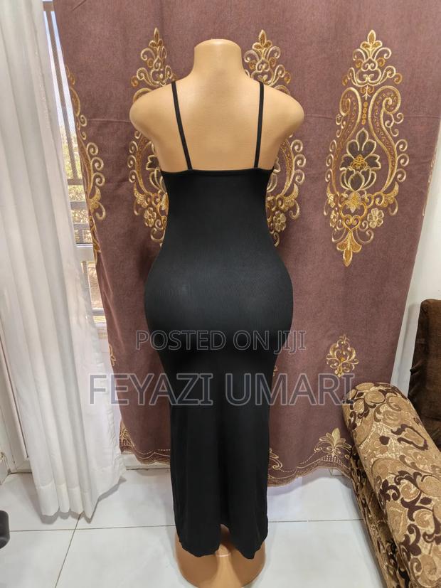 Ladies Clothes - thumbnail 15