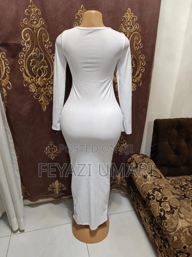 Ladies Clothes - thumbnail 21