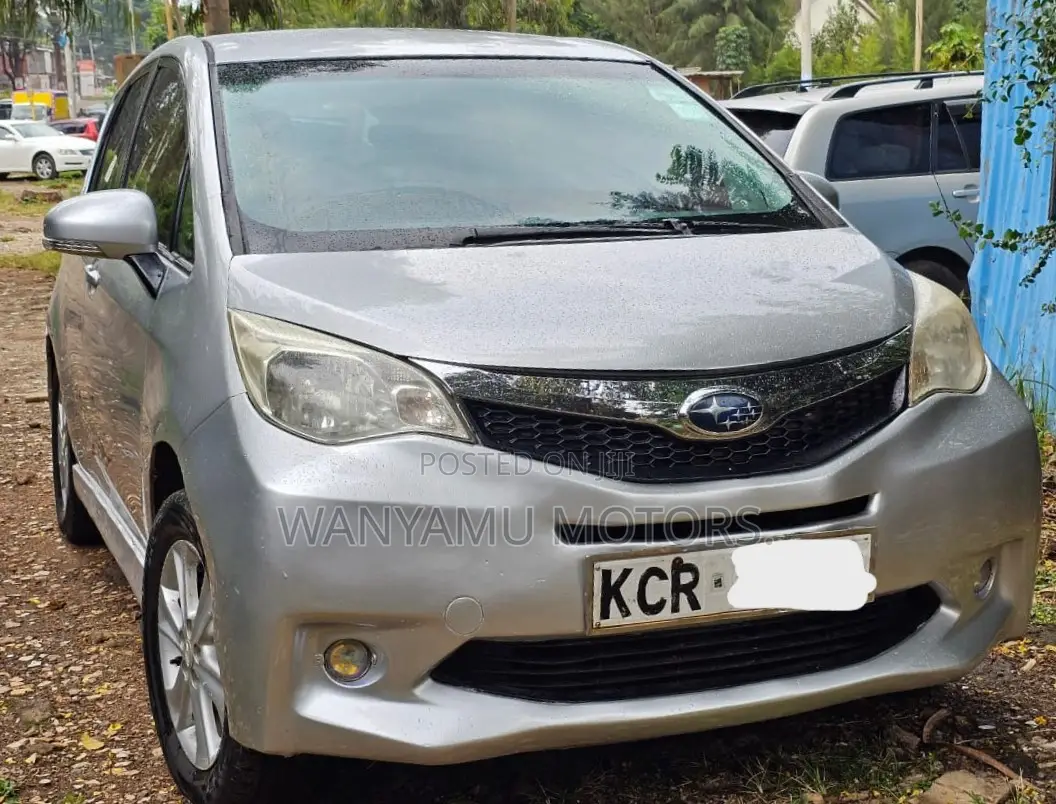 Subaru Trezia 2011 Silver
