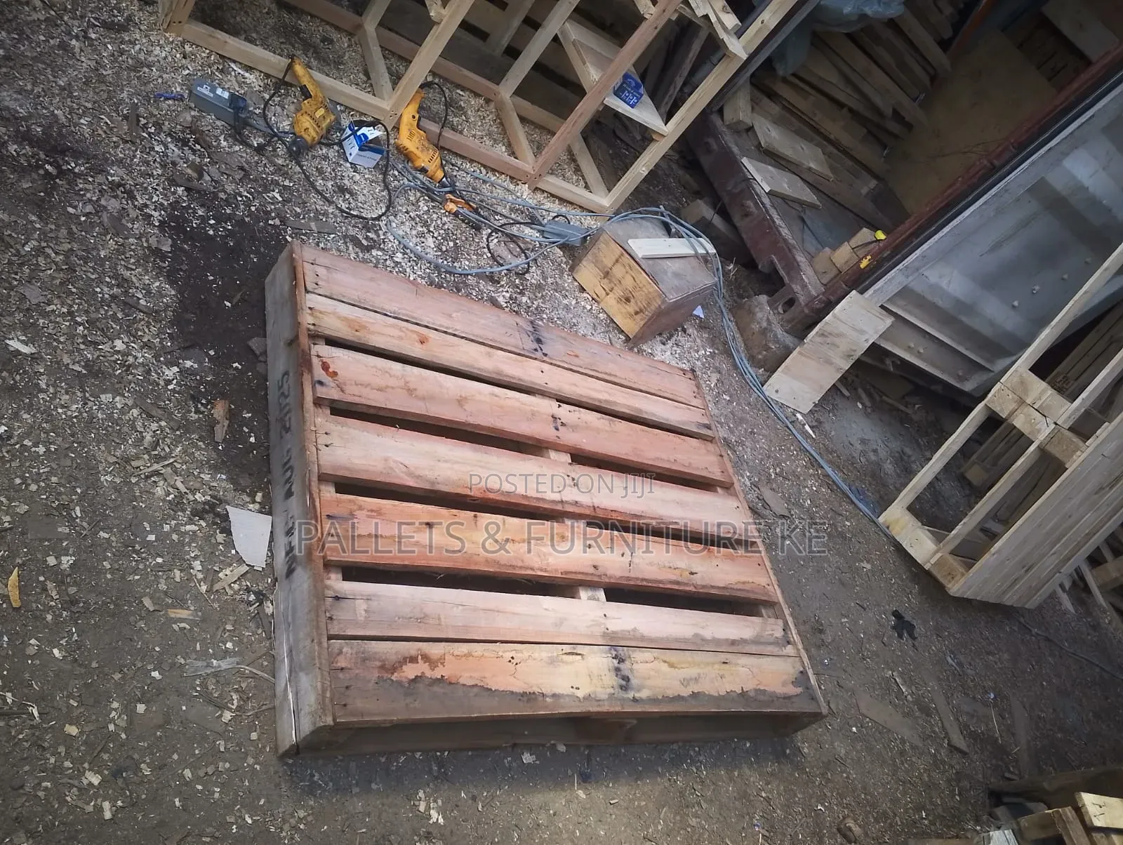Peak Wooden Pallets/ Very Strong