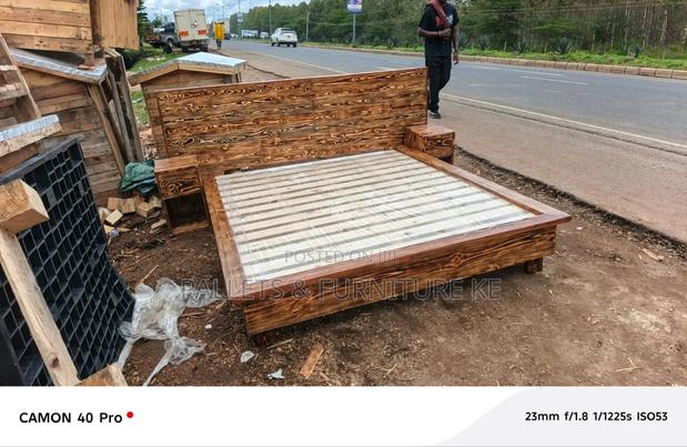 Prestige Pallet Bed/Cedar Lux Bed - main view