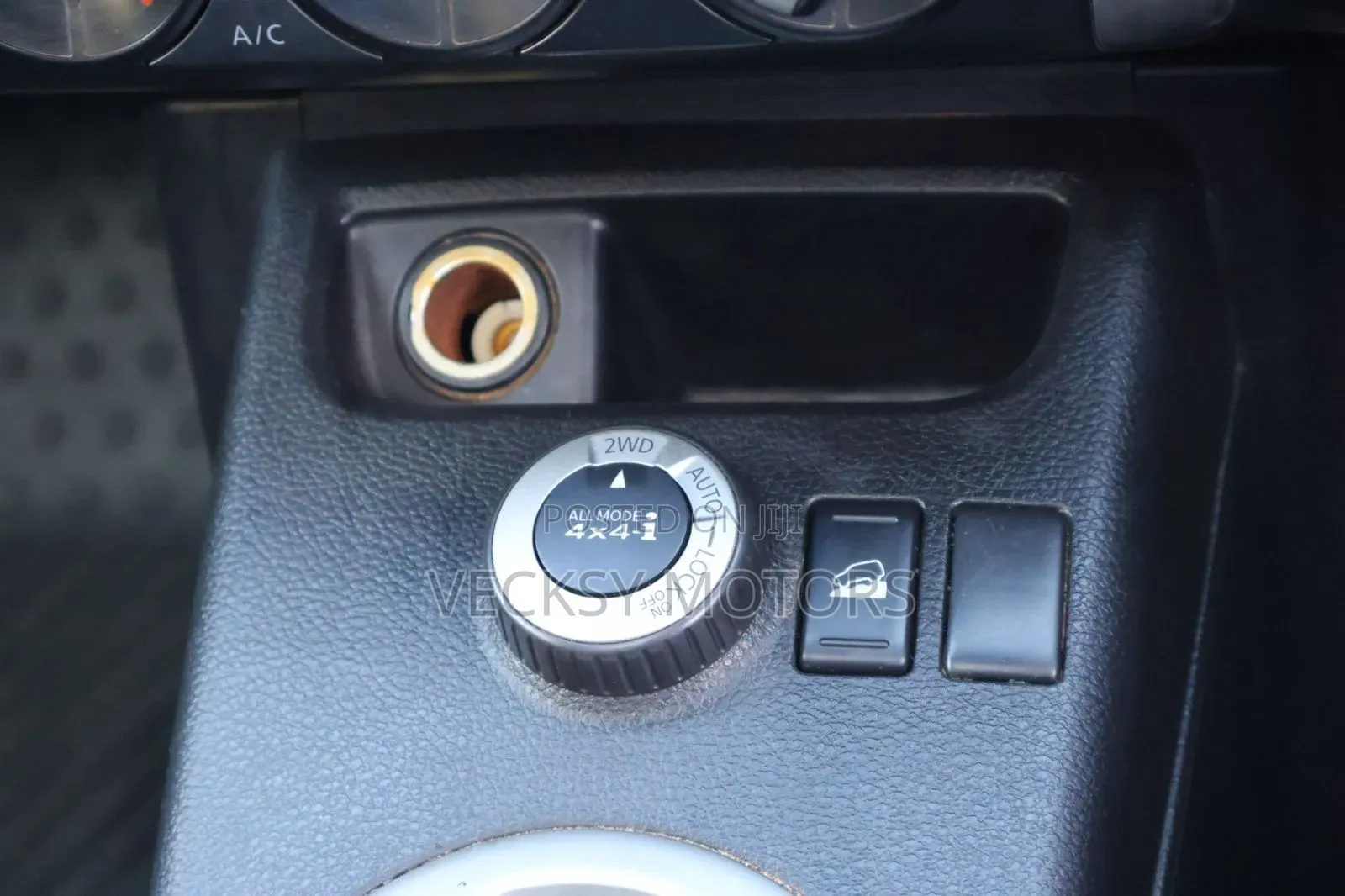 Nissan X-Trail 2010 Black