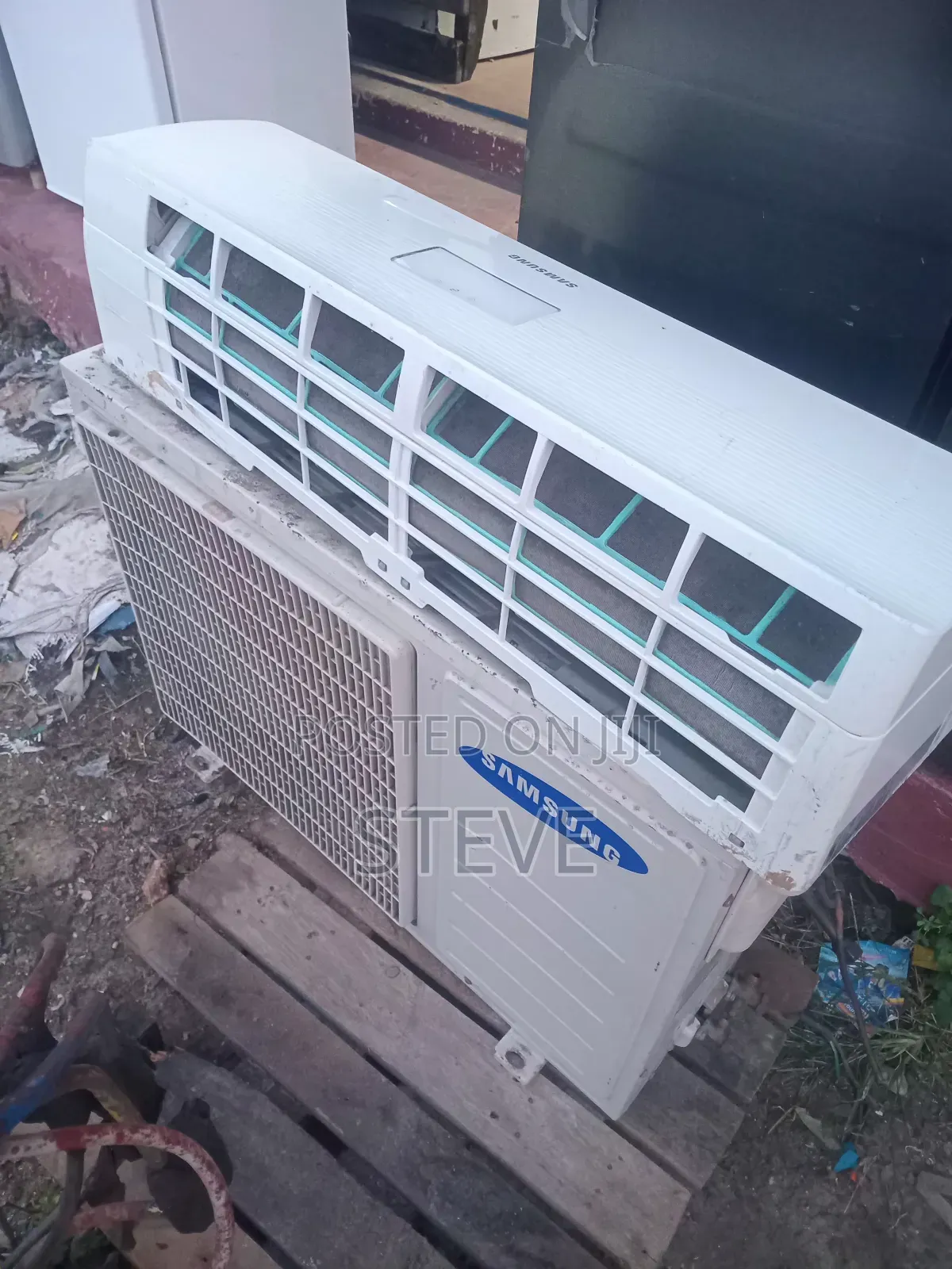 Exuk Samsung 12000btu Air Conditioner