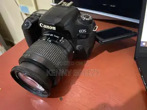 Canon 77d DSLR Clean Condition With Lens