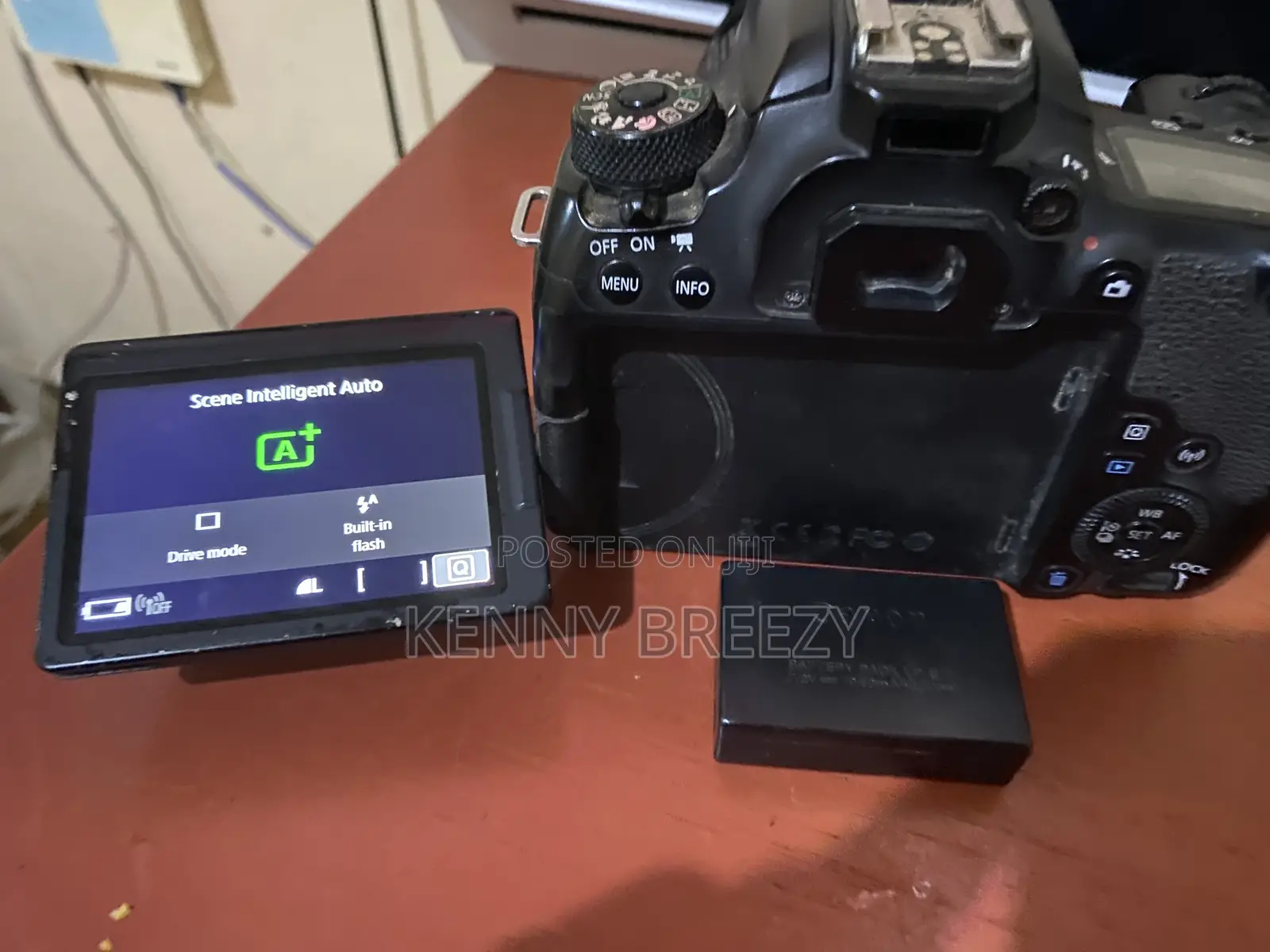 Canon 77d DSLR Clean Condition With Lens