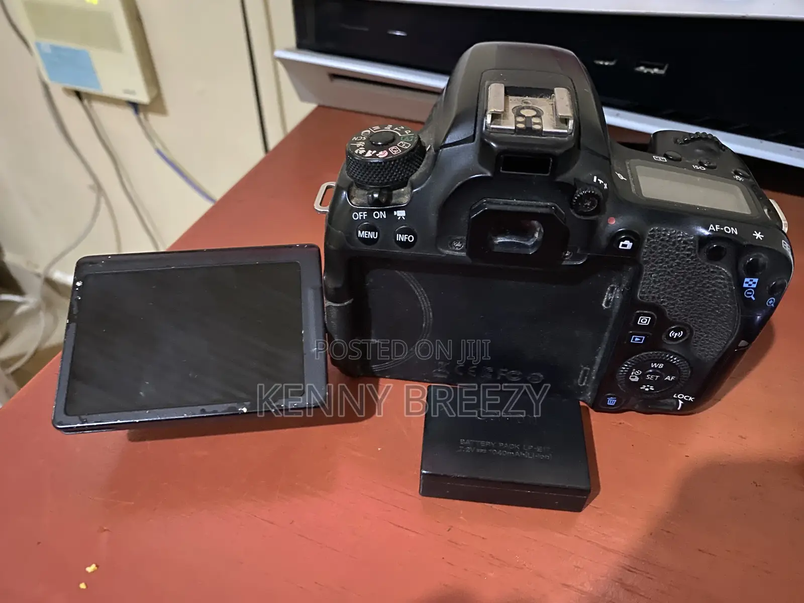Canon 77d DSLR Clean Condition With Lens