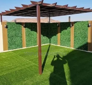 Interlocking Hedge Panels