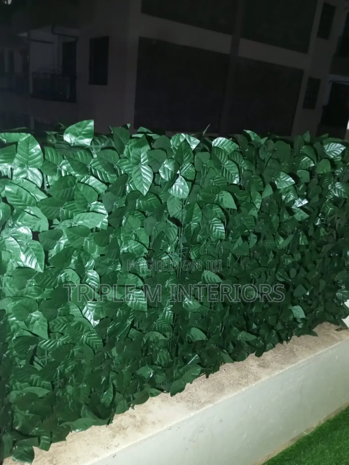 Dark Leafy Panel