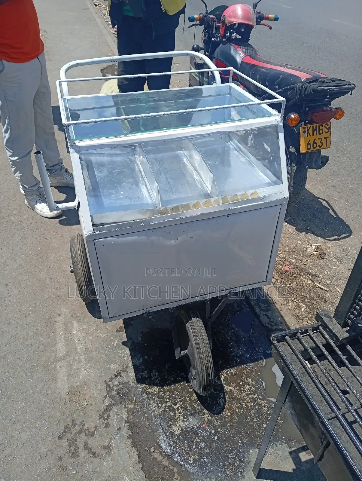 Heavy Duty Eggs Sausage and Smoki Trolley.
