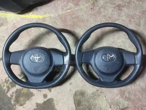 Toyota Vits Stearing Wheel.