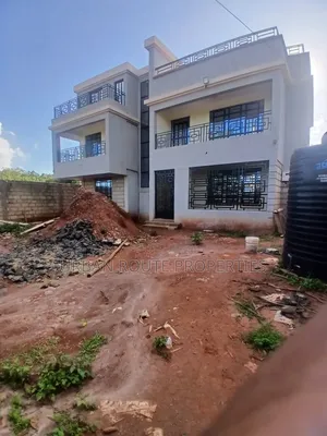 4bdrm Maisonette in Kamuyu Drive, Thogoto for sale