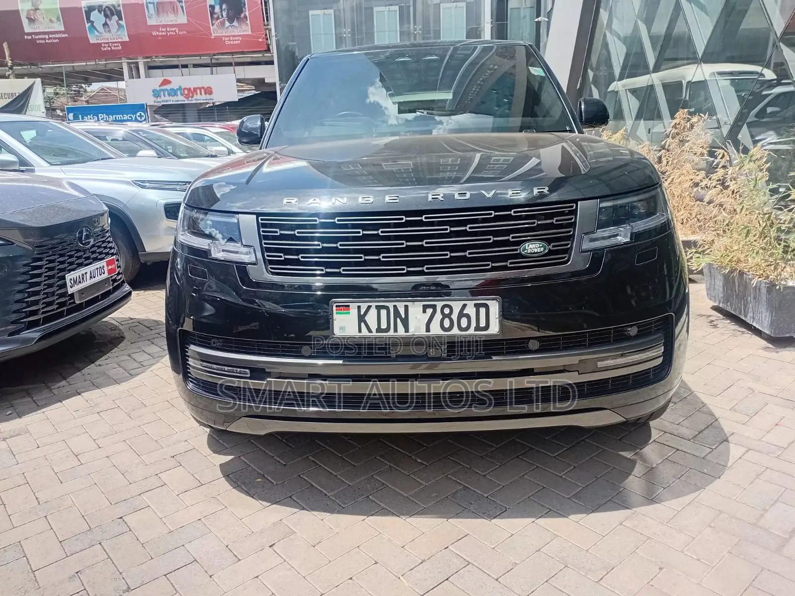 Land Rover Range Rover Vogue 2022 Black
