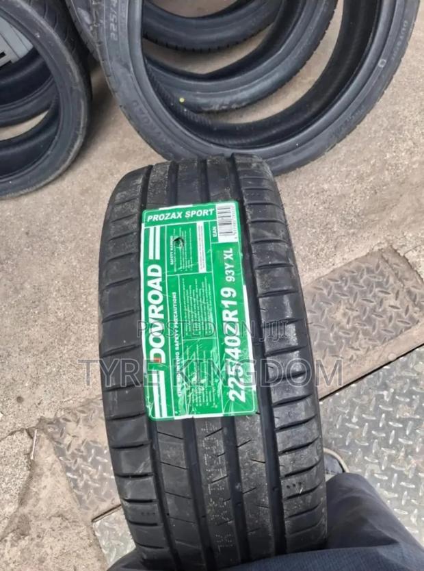 225/40r19 Tyres Tires