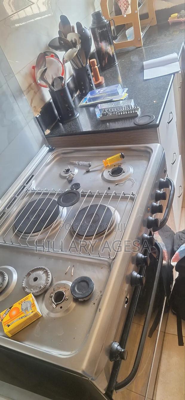 Cooker Burner Replacement and General Maintenance - thumbnail 7