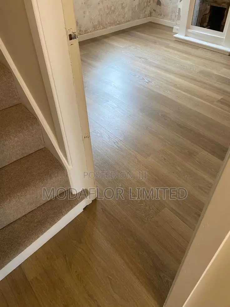 LVT Vinyl Planks for Apartment, Office and Indoor Floor Upgrade
