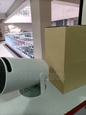Portable Wireless Bluetooth Wifi Smart Display 130 Inch Screen Display