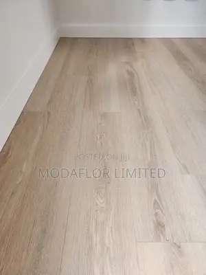 LVT Vinyl Planks for Stylish Home, Office and Commercial Spaces