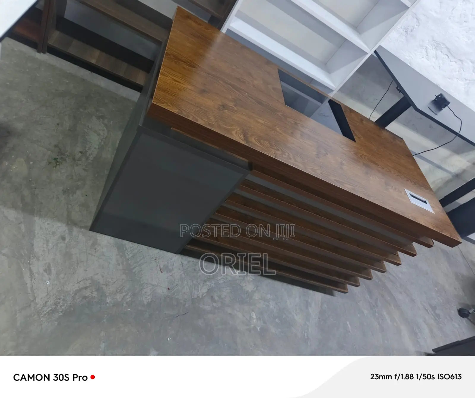 Office Desk : Executive Layered Office Desk