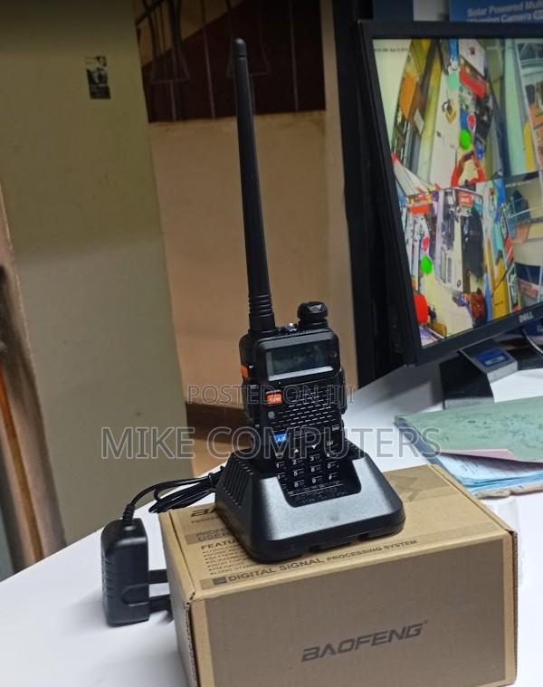 Baofeng Uv-5r Durable Two Way Walkie