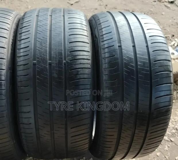245/40r19 Slightly Used Tyres - main view