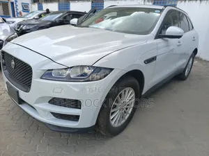Jaguar F-Pace 25t Prestige AWD 2018 White