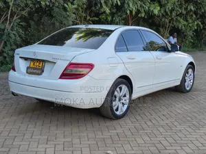 Mercedes-Benz C200 2008 White