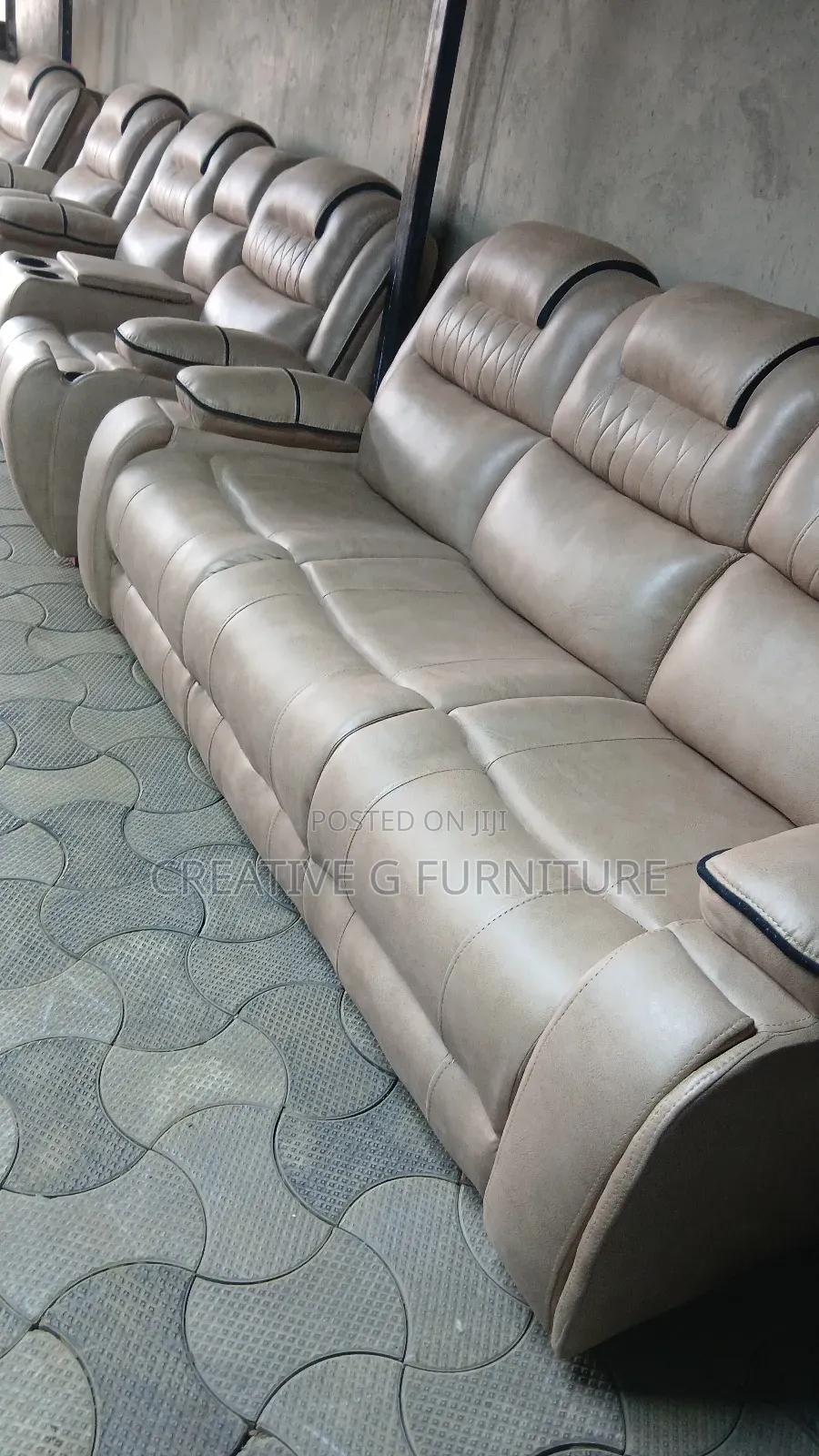 Luxury 7-Seater Semi-Recliner Sofa – Ultimate Comfort