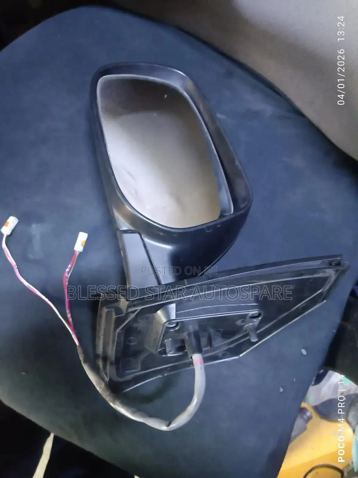 Fielder /Axio 2008 Side Mirror