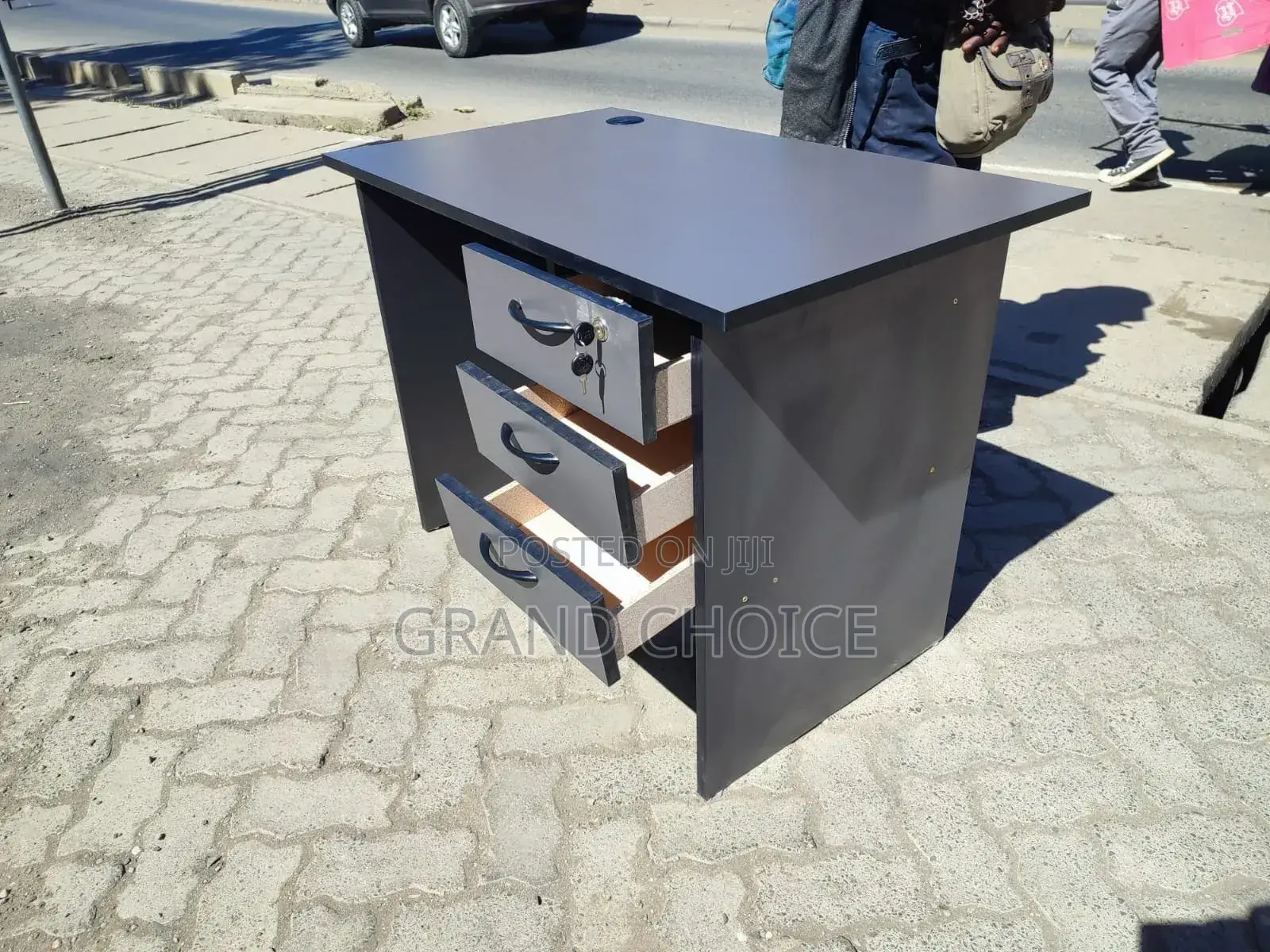 Modern Office Desk With Drawers