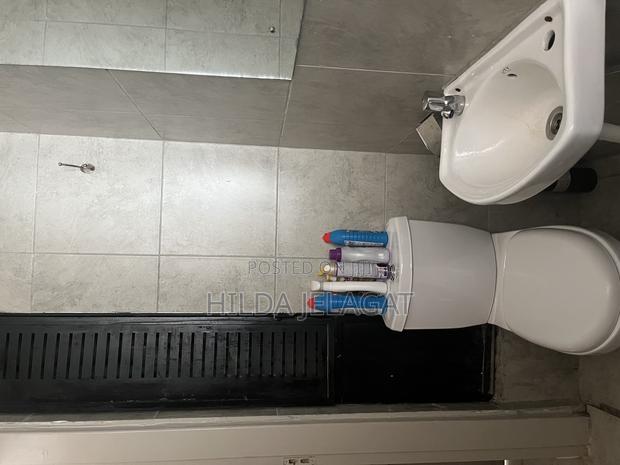 Spacious Studio Apartment - thumbnail 6