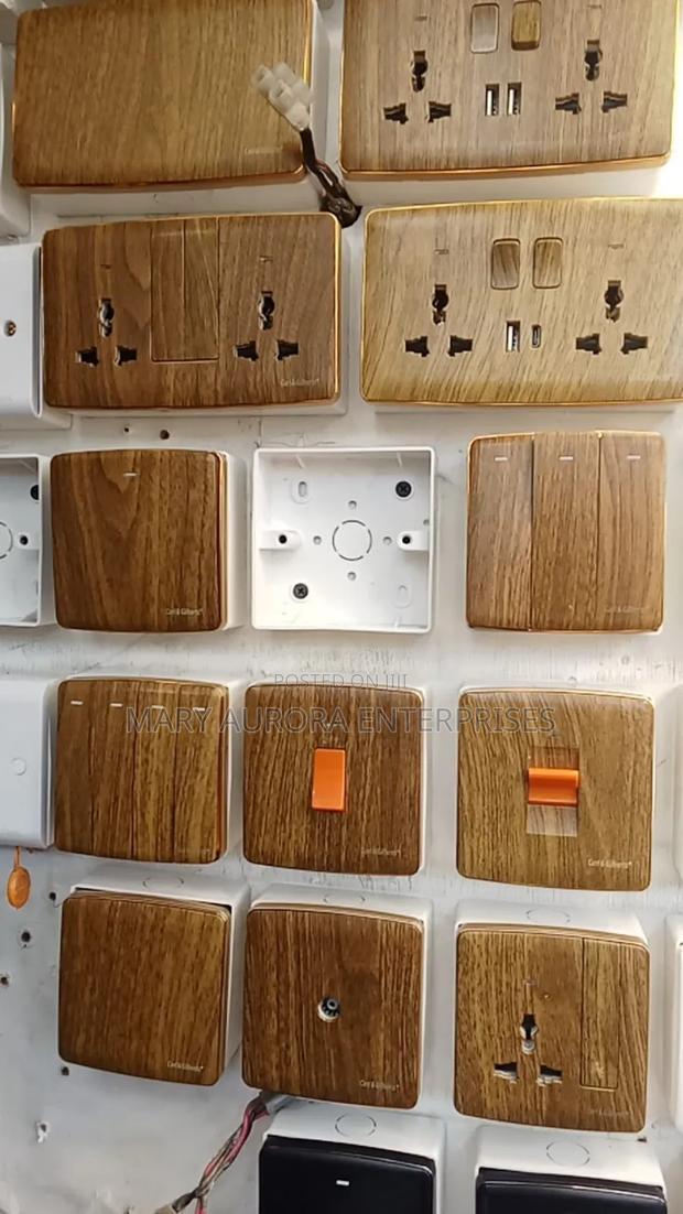 Wood Type Sockets And Switches - thumbnail 4