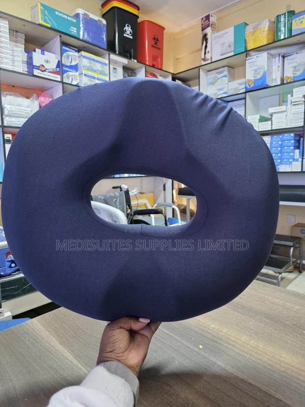 Donut Airing Cushion