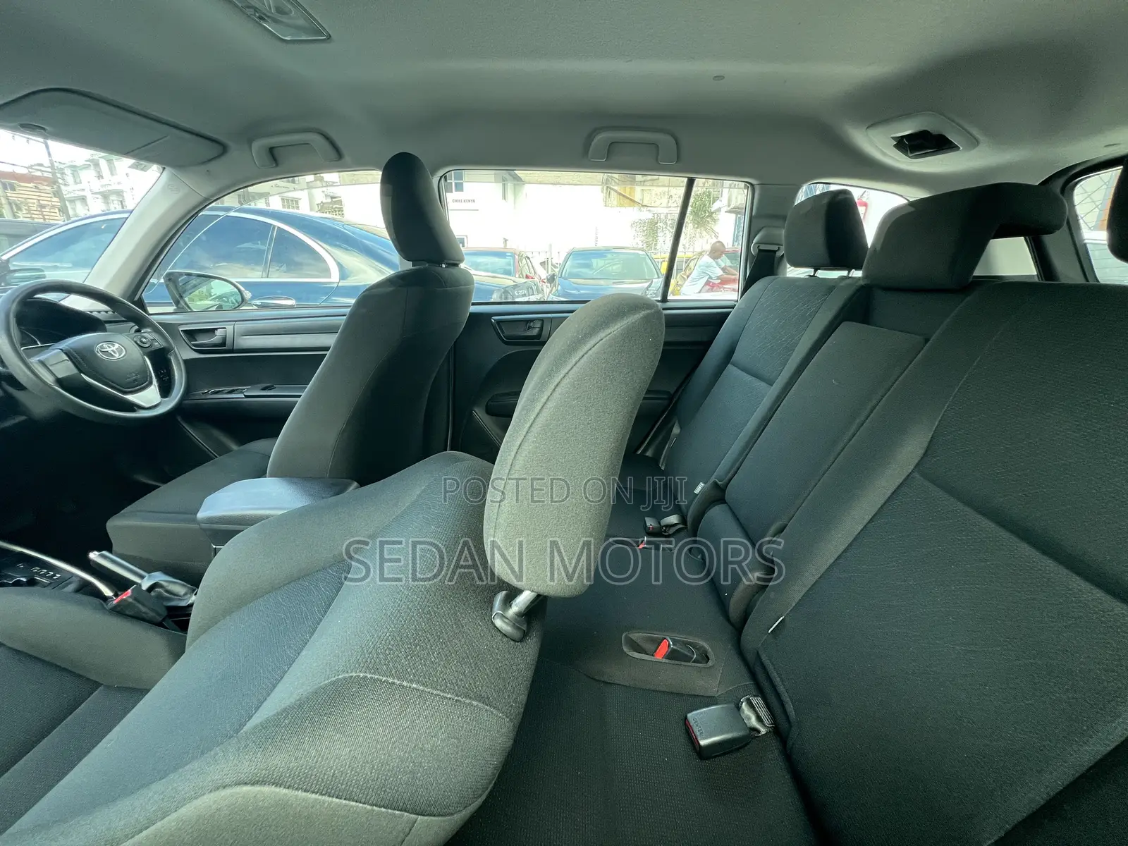 Toyota Corolla Fielder 2019 Pearl